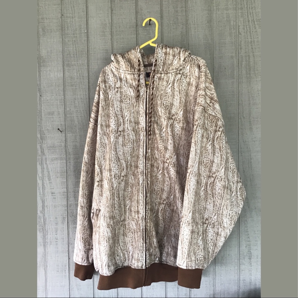 Members Property Jacket